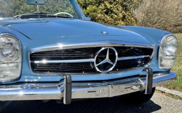 Mercedes-Benz-SL-Class-1971-Convertible-26