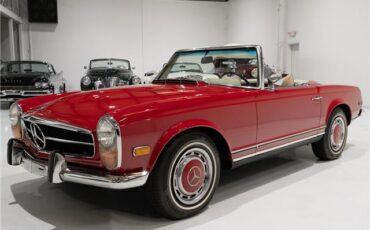 Mercedes-Benz-SL-Class-1971-Convertible-3