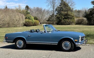 Mercedes-Benz-SL-Class-1971-Convertible-33