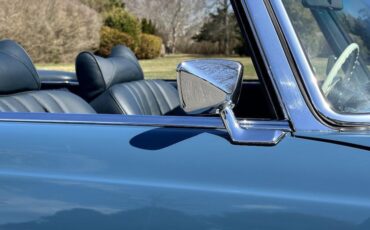 Mercedes-Benz-SL-Class-1971-Convertible-34