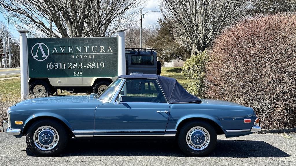 Mercedes-Benz-SL-Class-1971-Convertible-4