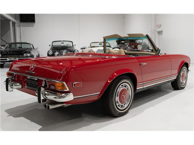 Mercedes-Benz-SL-Class-1971-Convertible-7