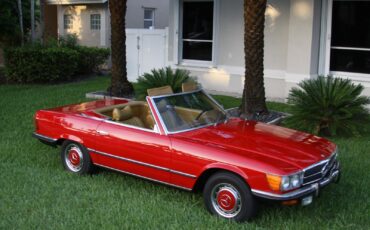 Mercedes-Benz-SL-Class-1972-Convertible-1