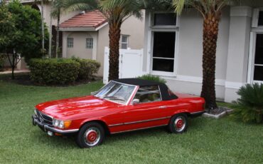 Mercedes-Benz-SL-Class-1972-Convertible-12