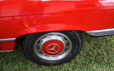 Mercedes-Benz-SL-Class-1972-Convertible-38