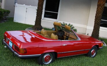 Mercedes-Benz-SL-Class-1972-Convertible-4