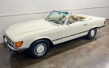 Mercedes-Benz-SL-Class-1973-Convertible-1