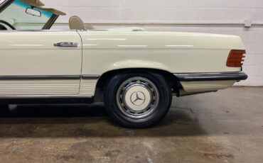 Mercedes-Benz-SL-Class-1973-Convertible-18