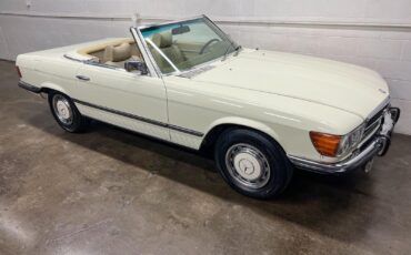 Mercedes-Benz-SL-Class-1973-Convertible-26