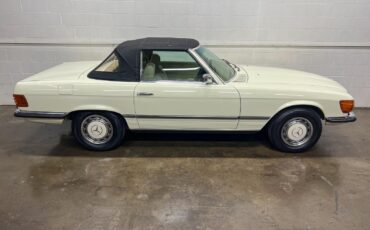 Mercedes-Benz-SL-Class-1973-Convertible-31