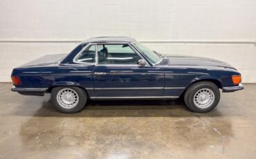 Mercedes-Benz-SL-Class-1973-Convertible-33