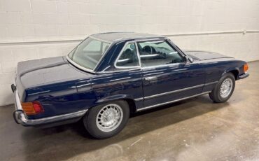 Mercedes-Benz-SL-Class-1973-Convertible-35