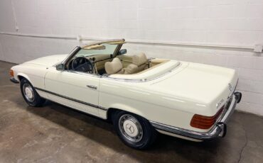 Mercedes-Benz-SL-Class-1973-Convertible-5