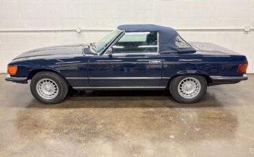 Mercedes-Benz-SL-Class-1973-Convertible-9