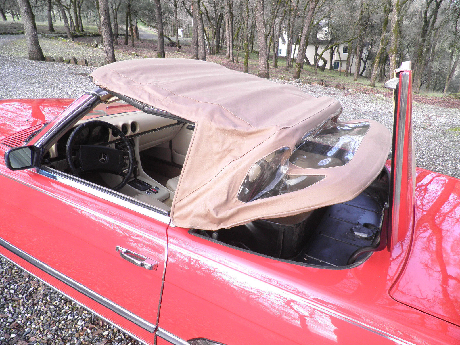 Mercedes-Benz-SL-Class-1974-Convertible-12