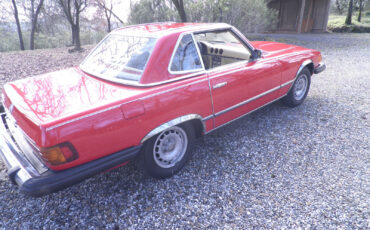 Mercedes-Benz-SL-Class-1974-Convertible-17