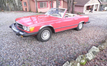 Mercedes-Benz-SL-Class-1974-Convertible-2