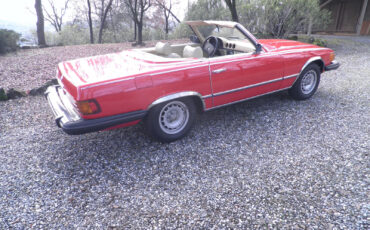 Mercedes-Benz-SL-Class-1974-Convertible-5