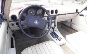 Mercedes-Benz-SL-Class-1974-Convertible-8