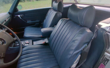 Mercedes-Benz-SL-Class-1975-Convertible-13