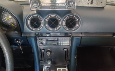 Mercedes-Benz-SL-Class-1975-Convertible-17