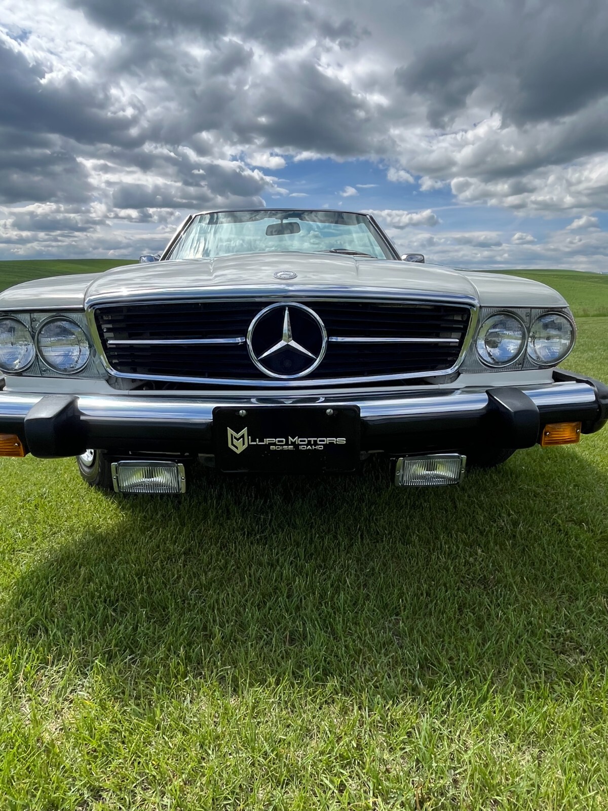 Mercedes-Benz-SL-Class-1975-Convertible-32