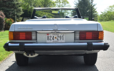 Mercedes-Benz-SL-Class-1976-Convertible-6