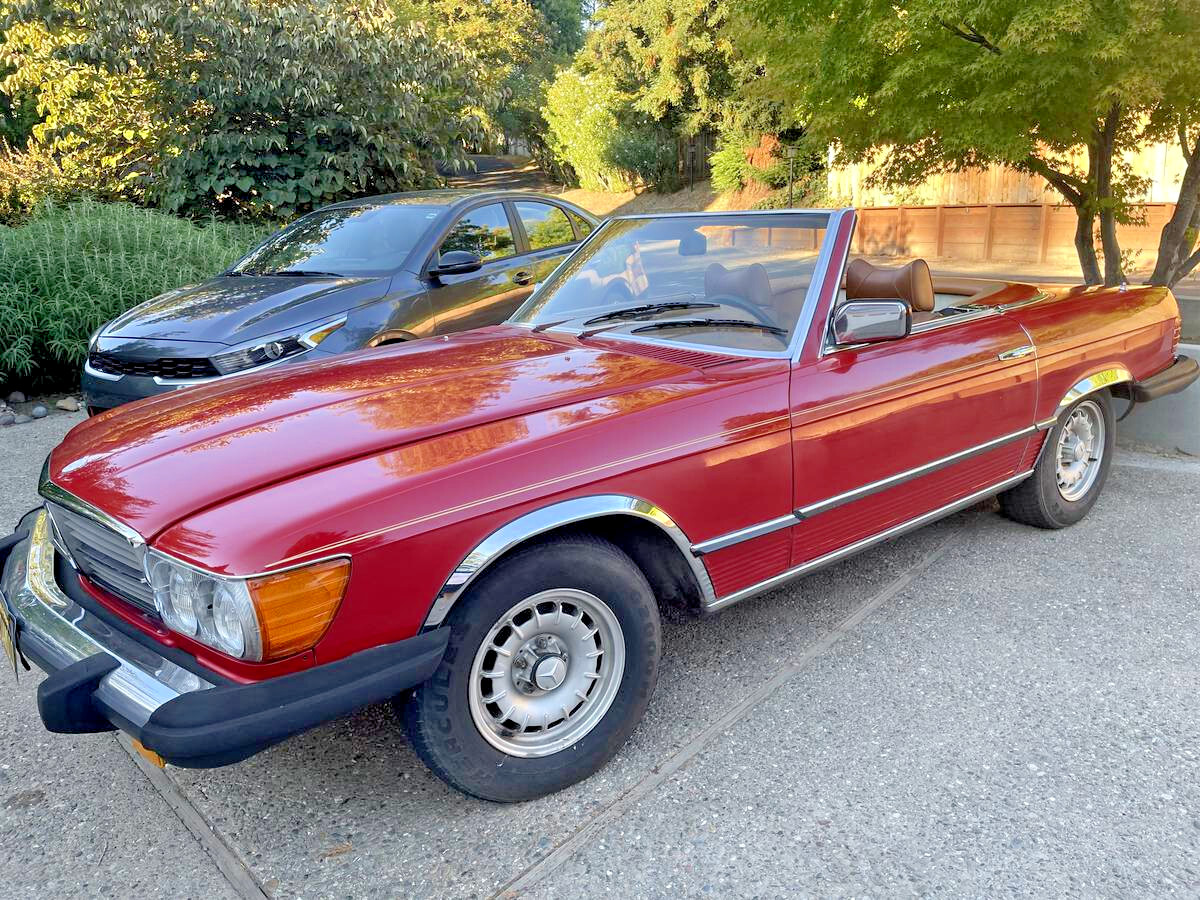 Mercedes-Benz-SL-Class-1978-Convertible-2