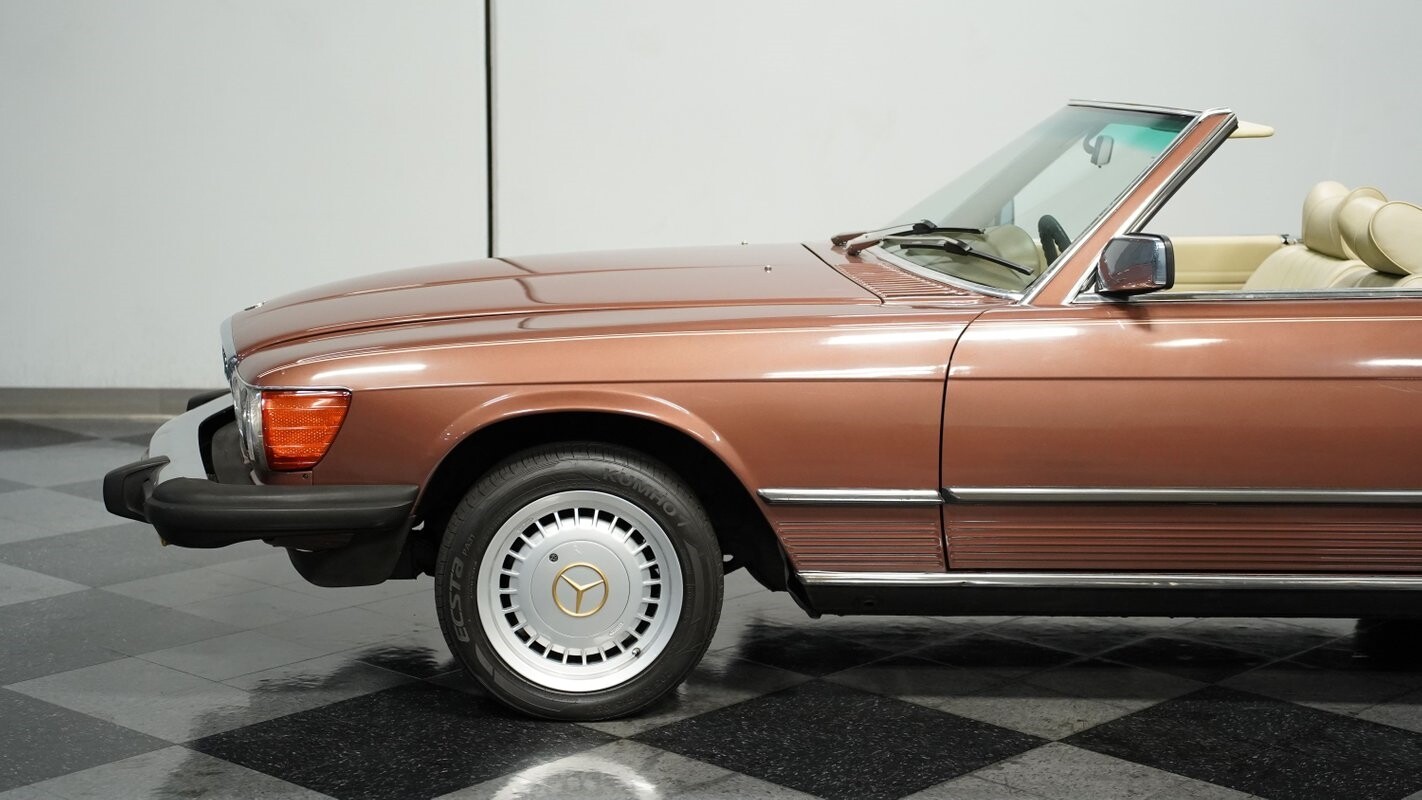 Mercedes-Benz-SL-Class-1979-Convertible-19