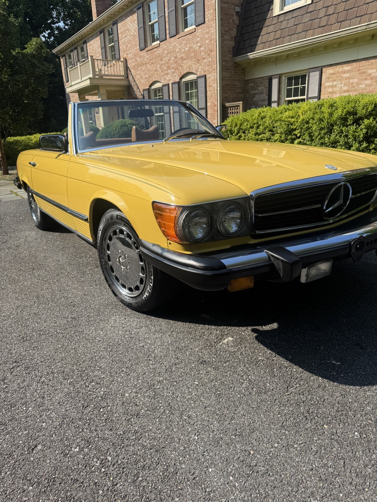 Mercedes-Benz-SL-Class-1979-Convertible-20