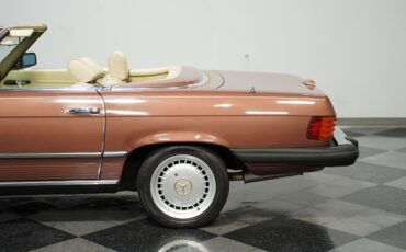 Mercedes-Benz-SL-Class-1979-Convertible-20
