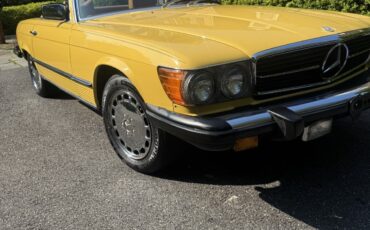 Mercedes-Benz-SL-Class-1979-Convertible-21
