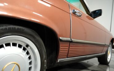 Mercedes-Benz-SL-Class-1979-Convertible-22