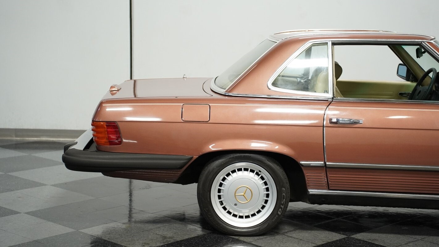 Mercedes-Benz-SL-Class-1979-Convertible-23