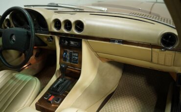 Mercedes-Benz-SL-Class-1979-Convertible-37