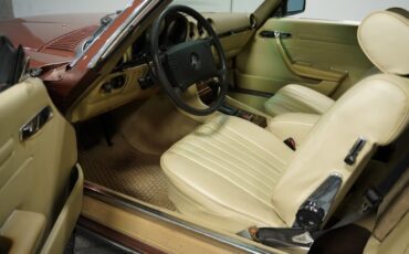 Mercedes-Benz-SL-Class-1979-Convertible-4
