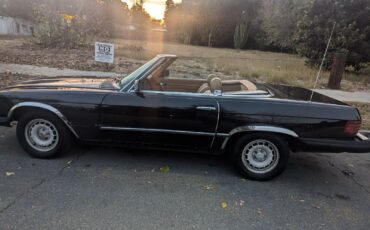 Mercedes-Benz-SL-Class-1980-Convertible-10
