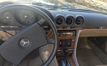 Mercedes-Benz-SL-Class-1980-Convertible-15