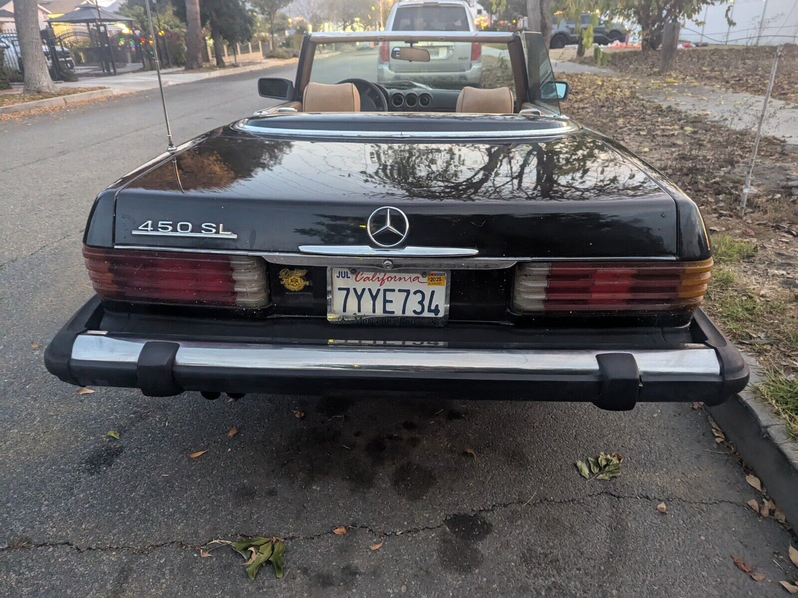 Mercedes-Benz-SL-Class-1980-Convertible-5