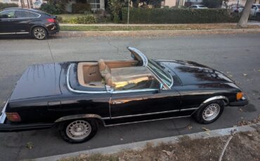 Mercedes-Benz-SL-Class-1980-Convertible-6