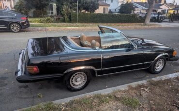 Mercedes-Benz-SL-Class-1980-Convertible-7