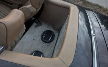 Mercedes-Benz-SL-Class-1980-Convertible-8