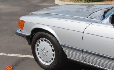 Mercedes-Benz-SL-Class-1980-Other-10