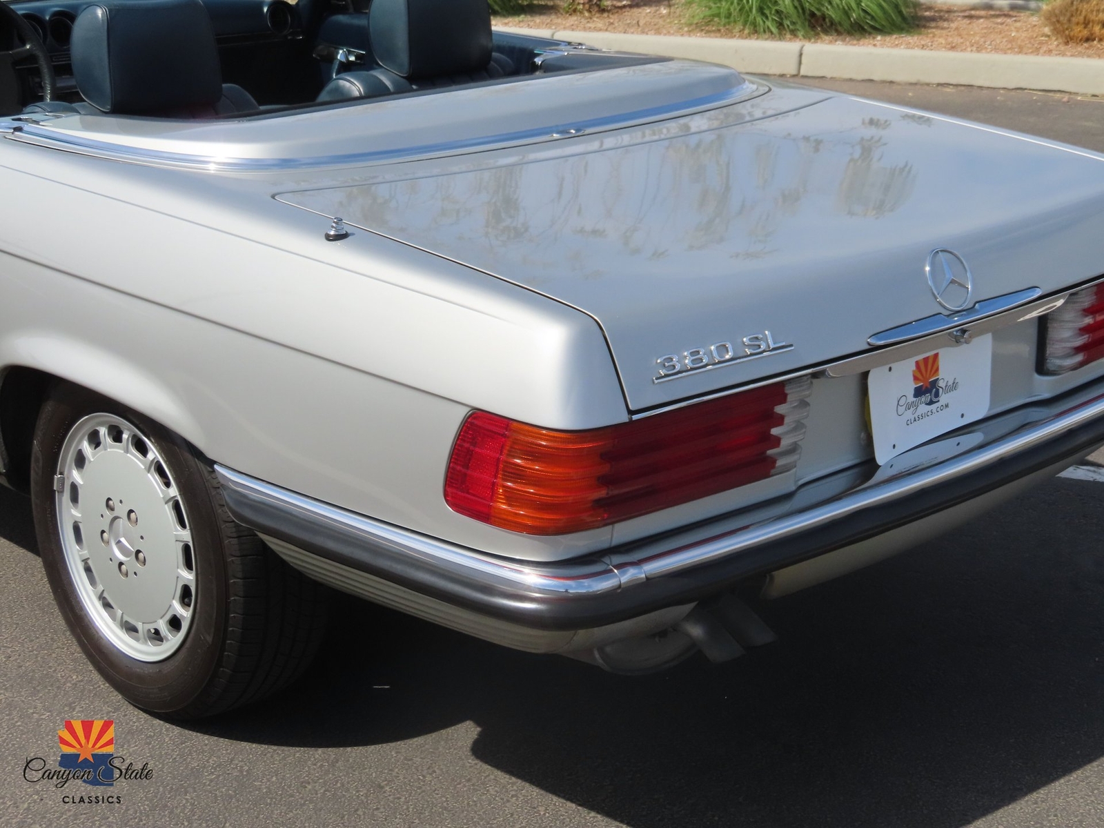 Mercedes-Benz-SL-Class-1980-Other-13