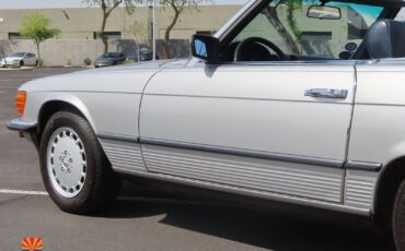 Mercedes-Benz-SL-Class-1980-Other-19