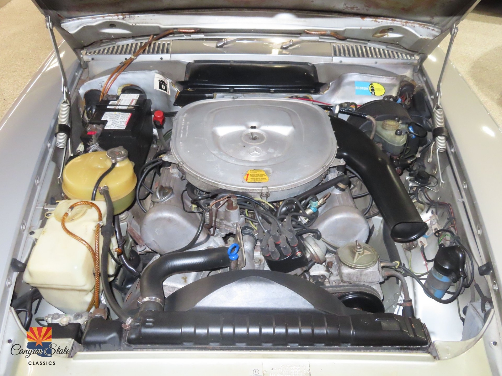 Mercedes-Benz-SL-Class-1980-Other-3