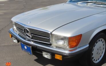 Mercedes-Benz-SL-Class-1980-Other-30