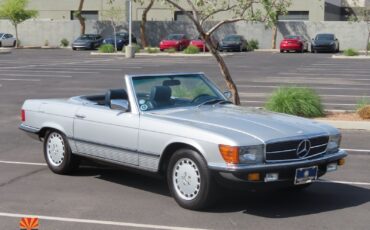 Mercedes-Benz-SL-Class-1980-Other-38