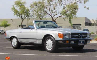 Mercedes-Benz-SL-Class-1980-Other-39