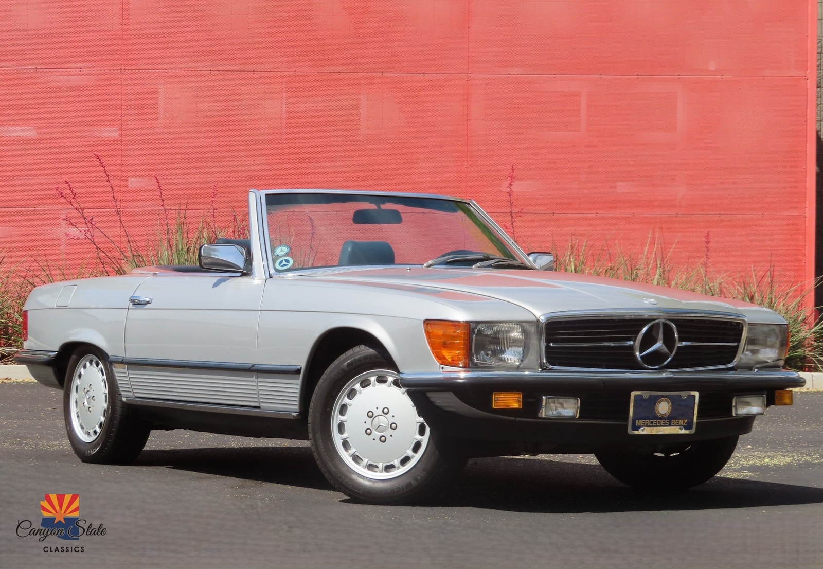 Mercedes-Benz SL-Class 1980 Other